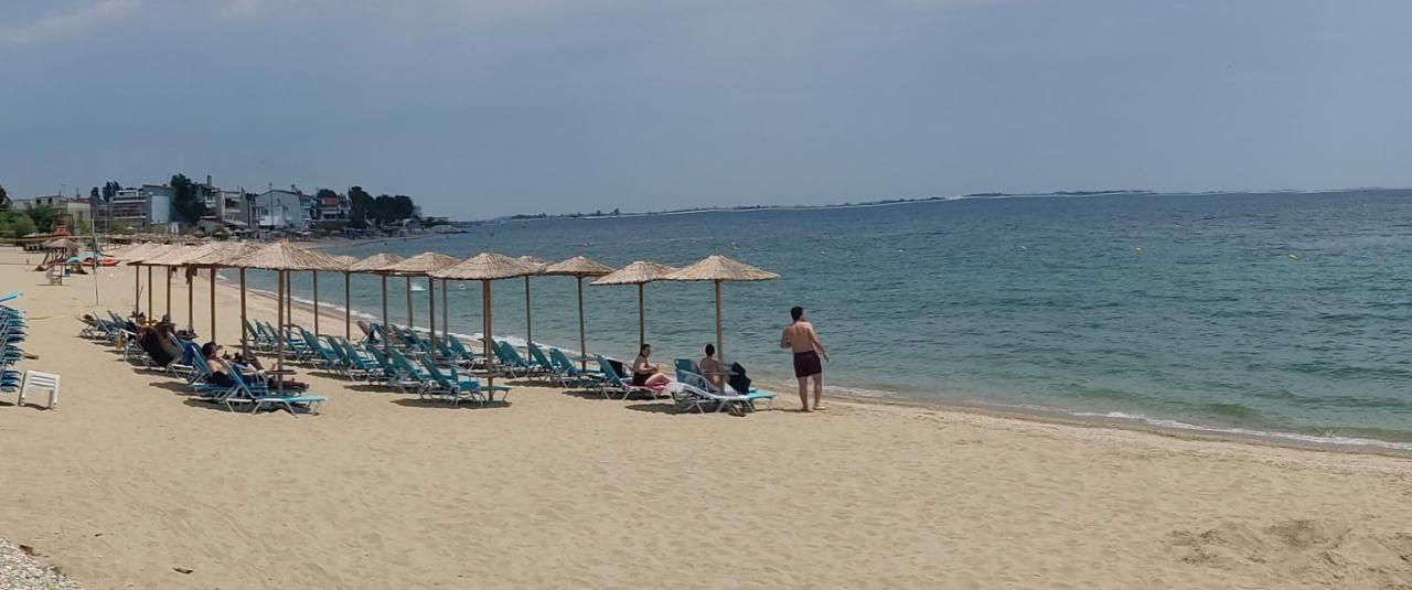 Sand And Sea 1 네아 카르발리 외부 사진